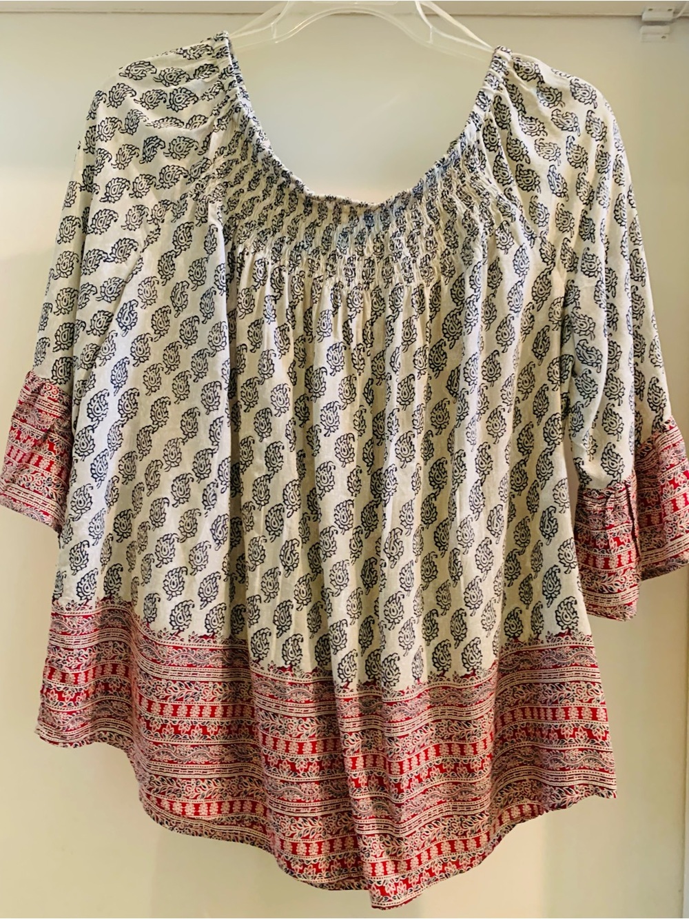 Bloomingdale’s Beach Lunch Lounge Silk blouse made in India XL